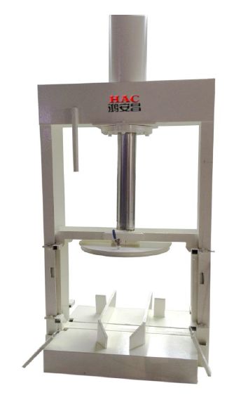 液壓出料機(jī)在液壓器材領(lǐng)域的應(yīng)用與優(yōu)勢(shì)